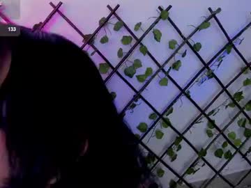 Lucy live cam video preview